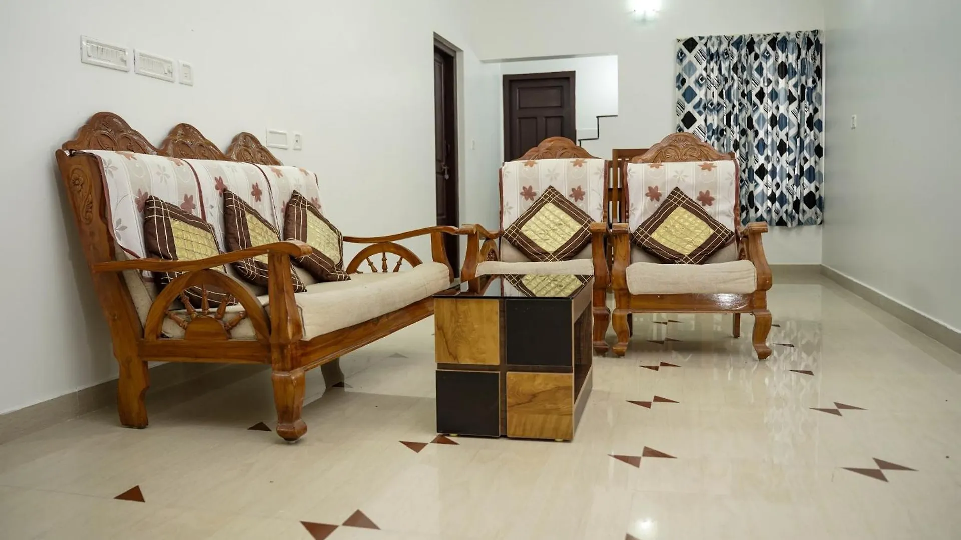 Villa Blueway Homestay Munnar
